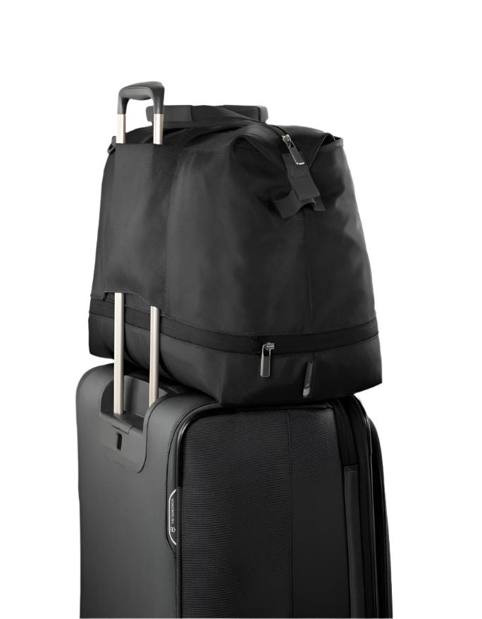 Victorinox Werks Traveler XL Black Weekender Tote Bag SKU 605593